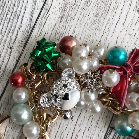 Betsey Johnson Bib Christmas Toggle Bracelet - Picture 3 of 6